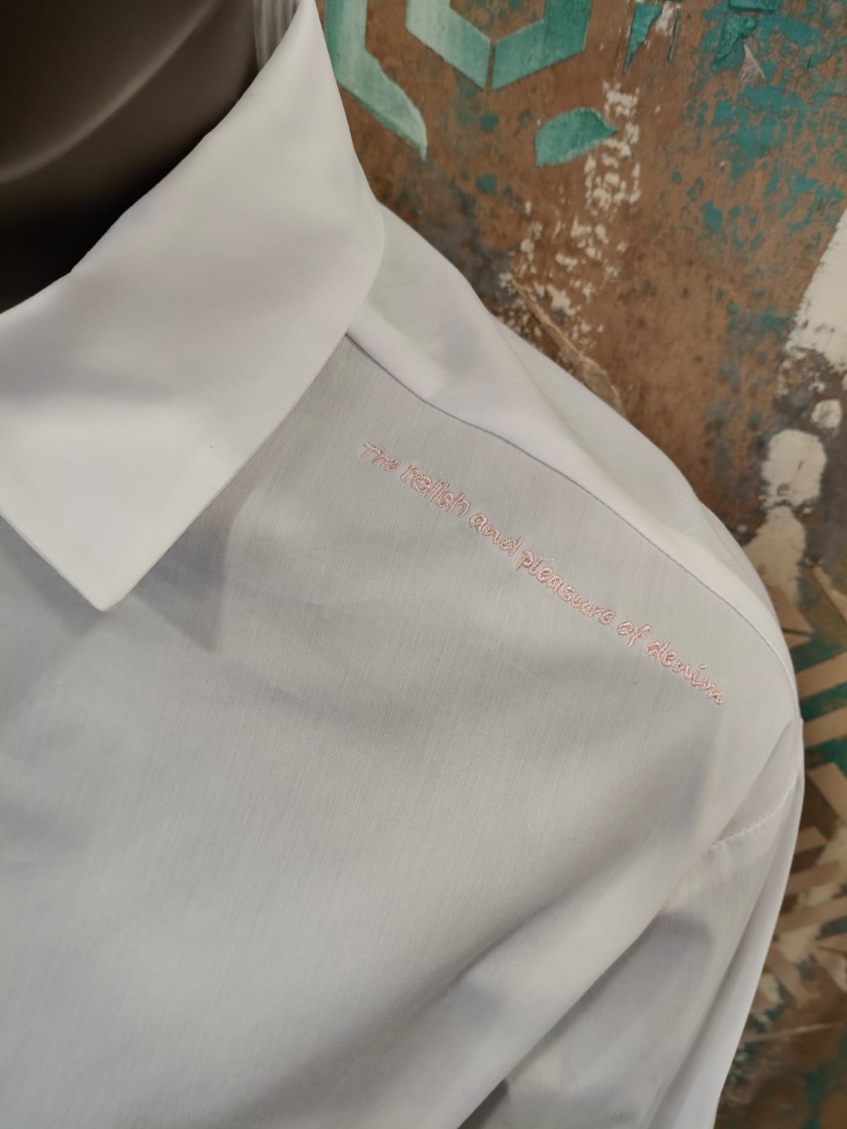 Relish Satena Women's Shirt