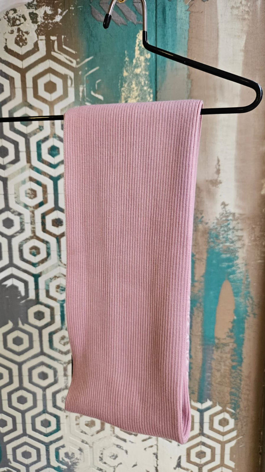 RELISH HOLYYW Women's Scarf