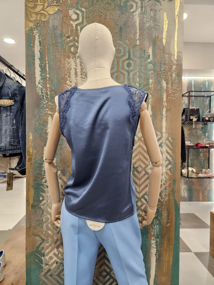 Top Leila Guess Donna